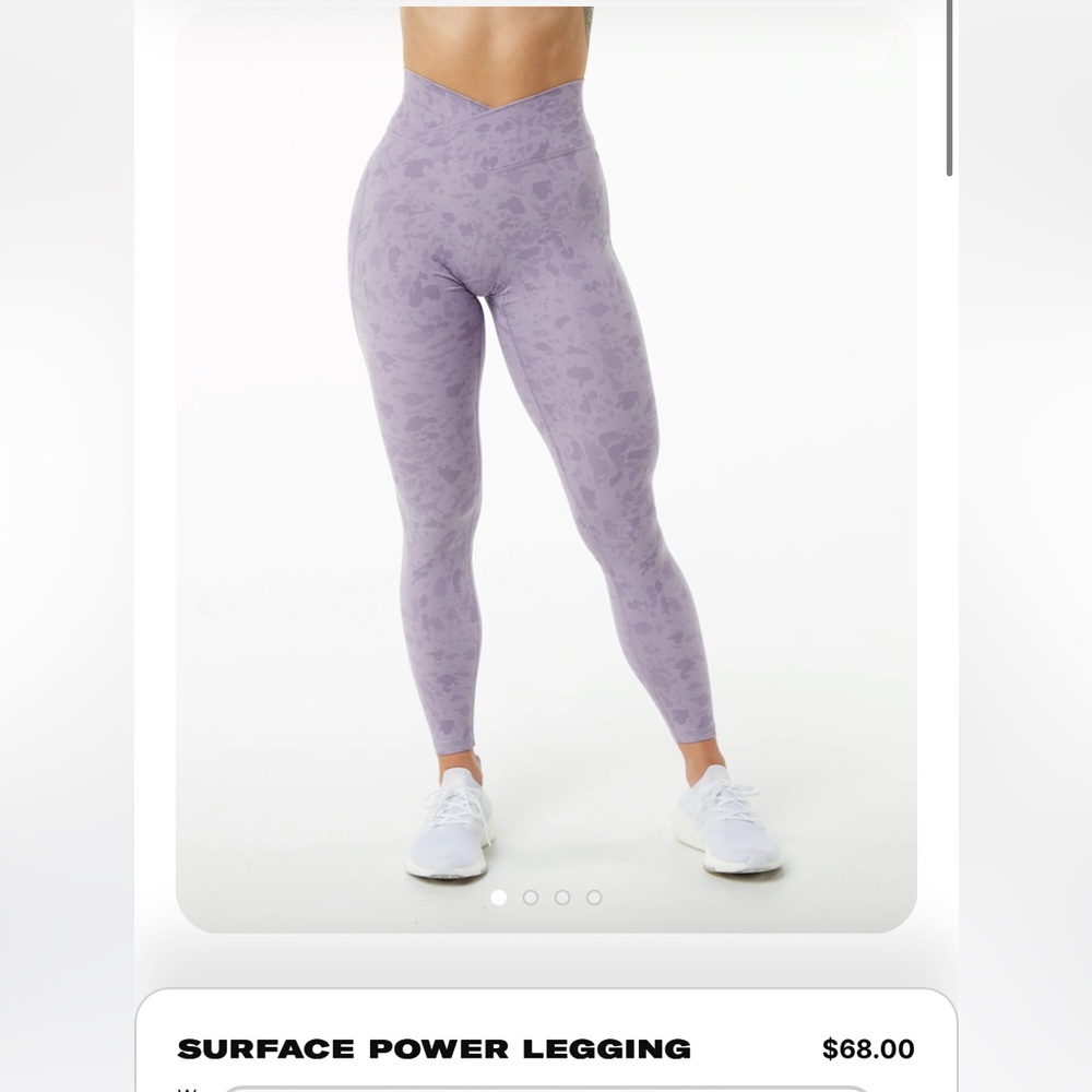 Alphalete Surface Legging